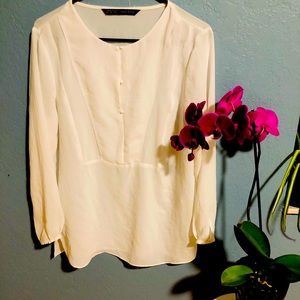 Zara long sleeve blouse size medium
